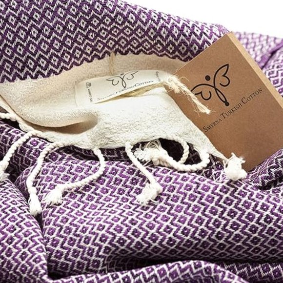 Purple Turkish beach towel size 37x71 inch - Picture 3 of 4
